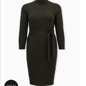 Torrid Olive Green Mock Neck Midi Dress size 00 10
